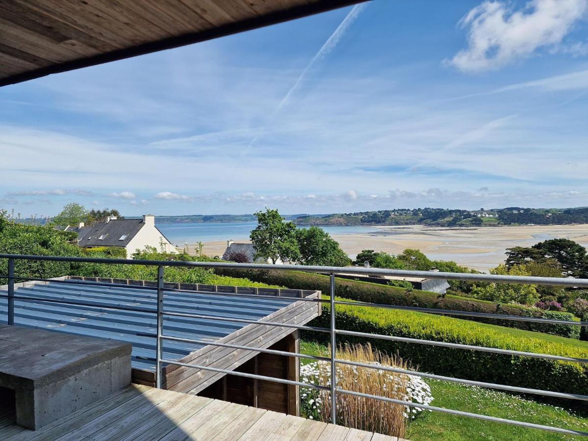Architect Villa With Fantastic Sea View, Locquirec Exterior photo